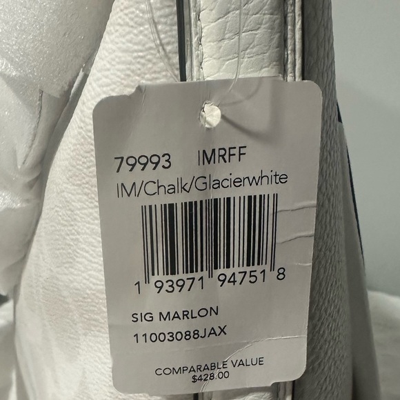 Coach New York Logo Packaging - Picture 4 of 7